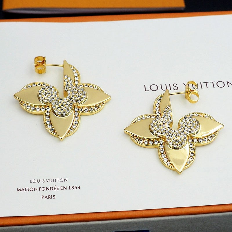Louis Vuitton Medaillon Earrings